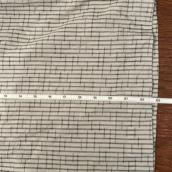 Stylish short sleeve top windbreaker fabric women’s L gray drawstring neckline - Picture 8 of 8